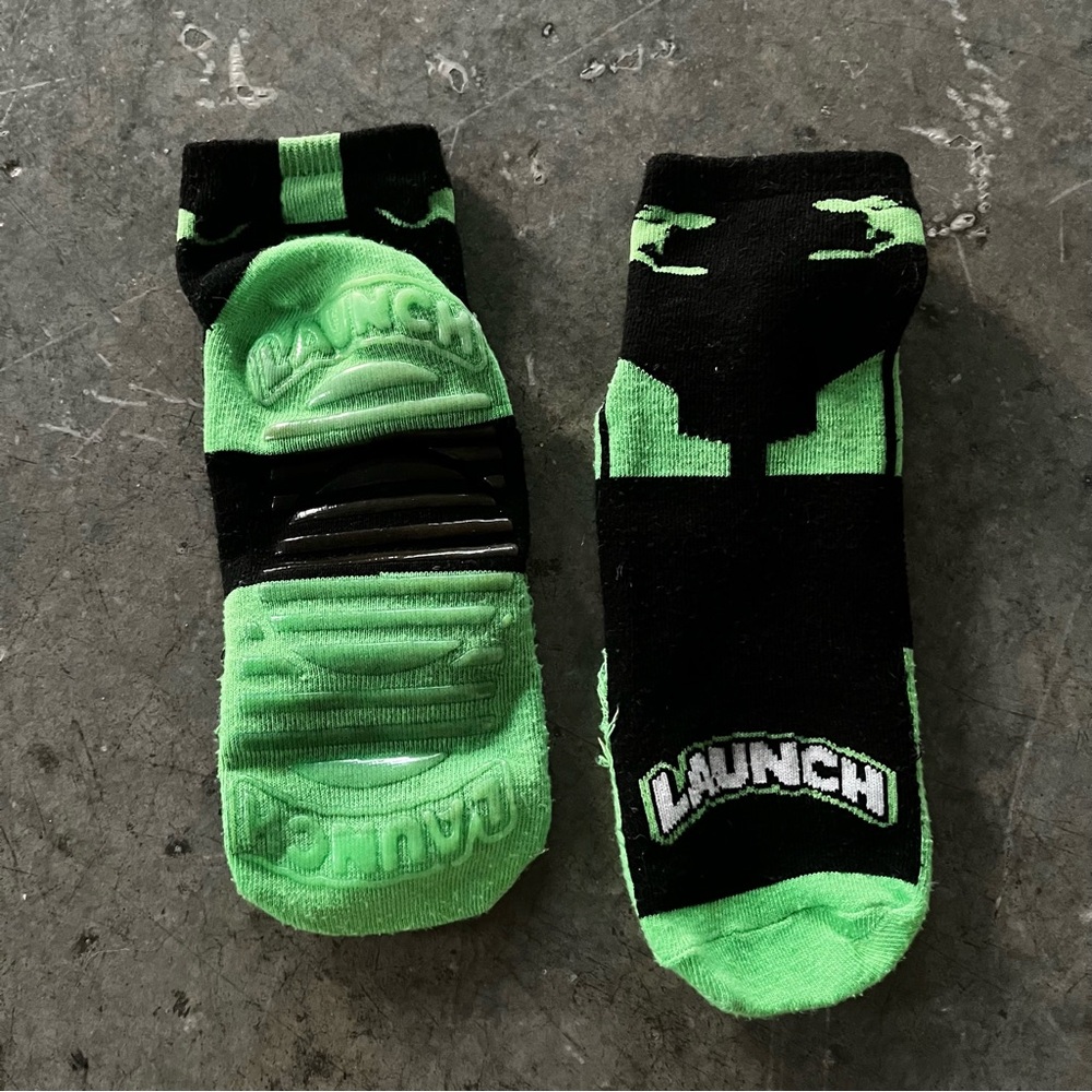Launch trampoline jump Pilates grip ankle socks neon green black